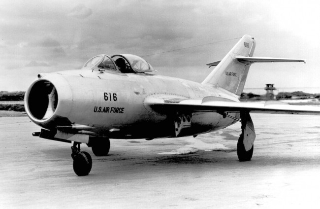 data/extra_images/2016/USAF_MiG-15.jpg