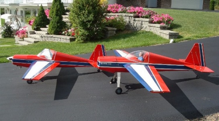 Extra 230 model airplane plan